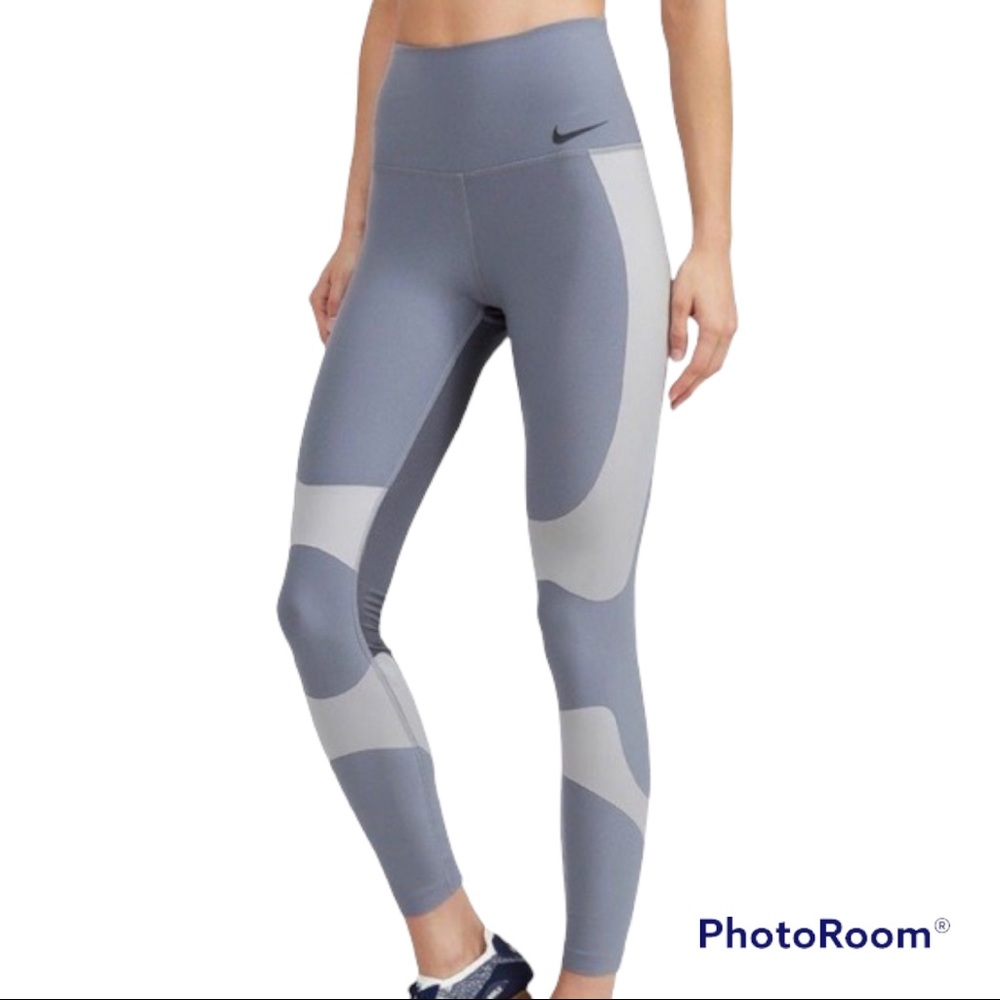 Nike Power Legend Training Tights in Gray, size M- VGUC